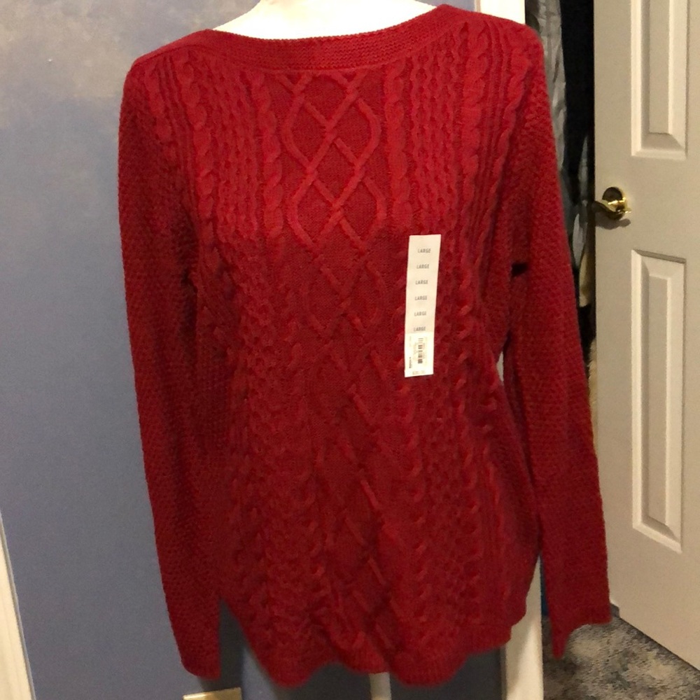 Crimson cable front sweater